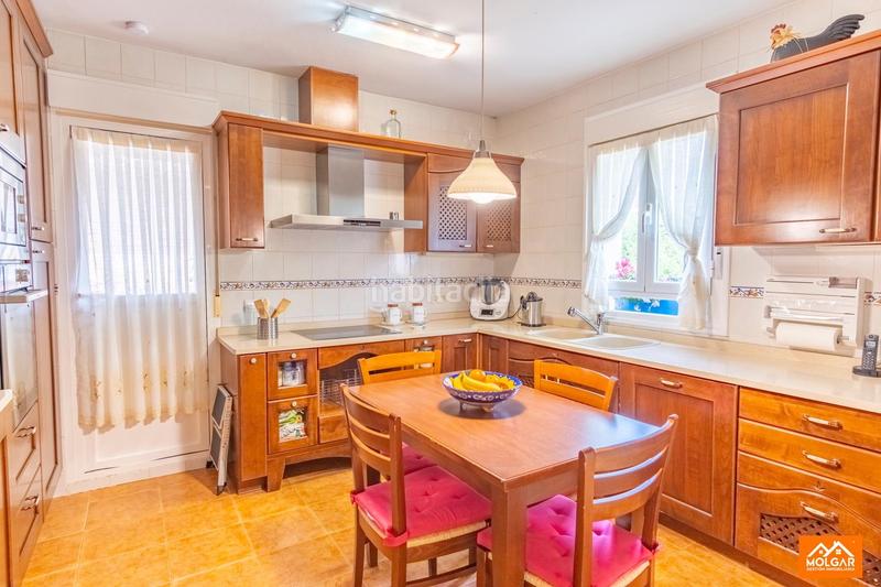 Foto 3afa0c0e-92c6-4124-9eef-ff032a623f53. Chalet mit heizung parking pool in Casar (El)