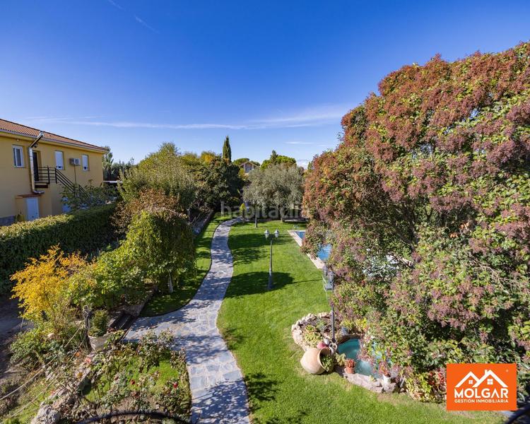 Foto b068af74-db00-43a6-827f-fe20a09654c6. Chalet espectacular chalet en urb. valdelosllanos el casar en Casar (El)