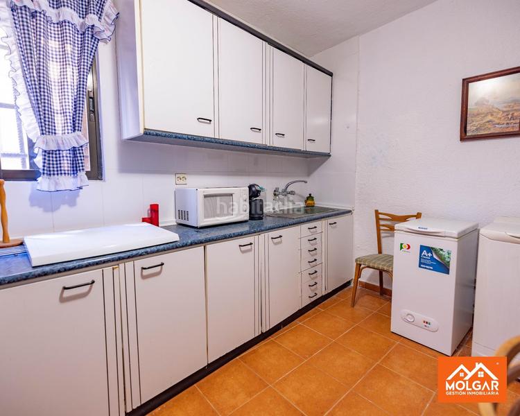 Foto f54f1741-3a66-47aa-a6ba-170375be7f6a. Chalet espectacular chalet en urb. valdelosllanos el casar en Casar (El)