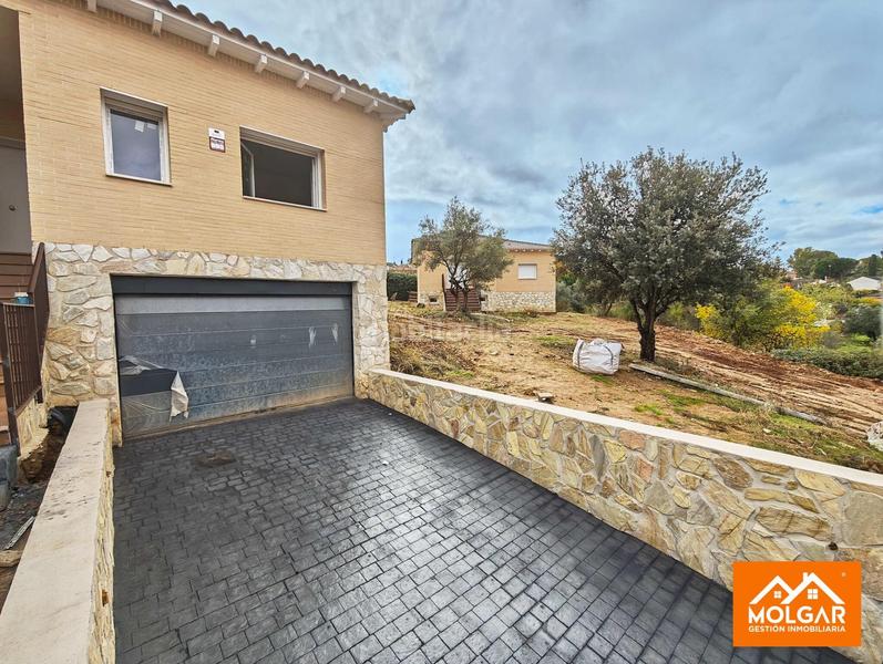 Foto 2c003b02-b744-44aa-aee2-2e7692a55af6. Xalet amb calefacció aparcament a Casar (El)