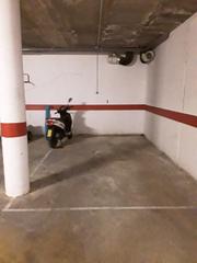 Autoparkplatz in Els Grecs-Mas Oliva. Plaza de parking en mas oliva roses