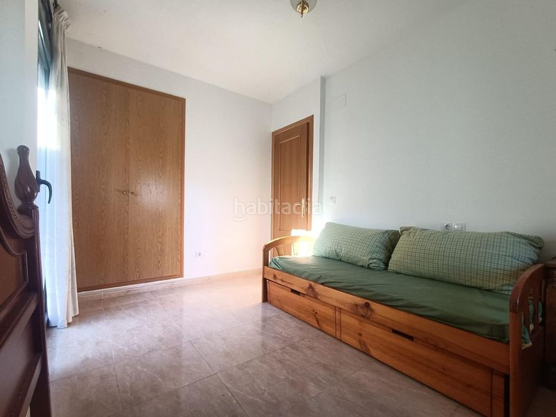 Foto 454e9027-90a4-4665-a5e4-a51b3e4027b9. Pis amb calefacció aparcament a Centre Roses