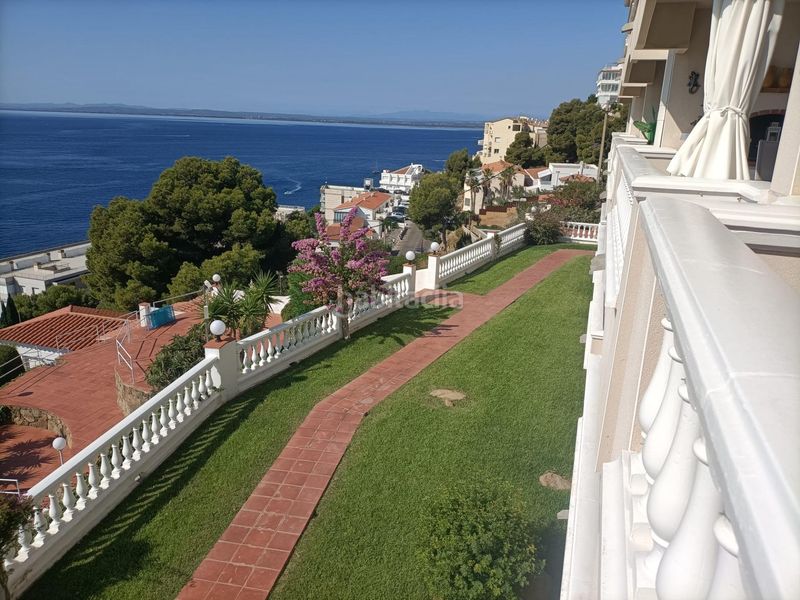Foto 86b2cf48-331f-4a1d-90f6-00e3e45595f8. Apartament amb aparcament piscina a Puig Rom-Canyelles-Almadrava Roses