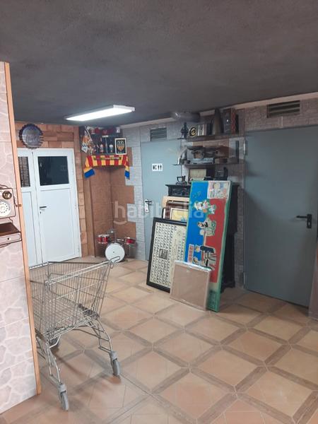 Foto 0d1d6506-d098-4c32-90bc-6eddecd22630. Chalet dans calle del cirerer 10 dans Monserrat