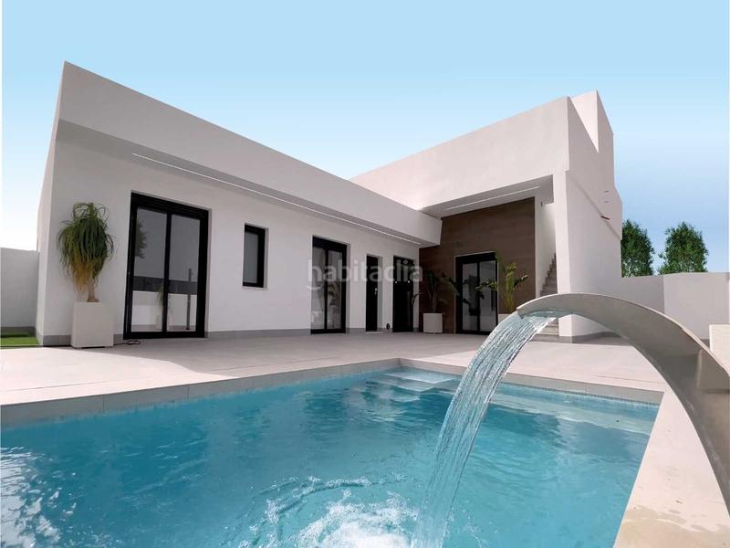 Foto 86d3f9a1-3407-4d15-89a0-da69bd43511f. Chalet with parking pool in Roldán Torre - Pacheco