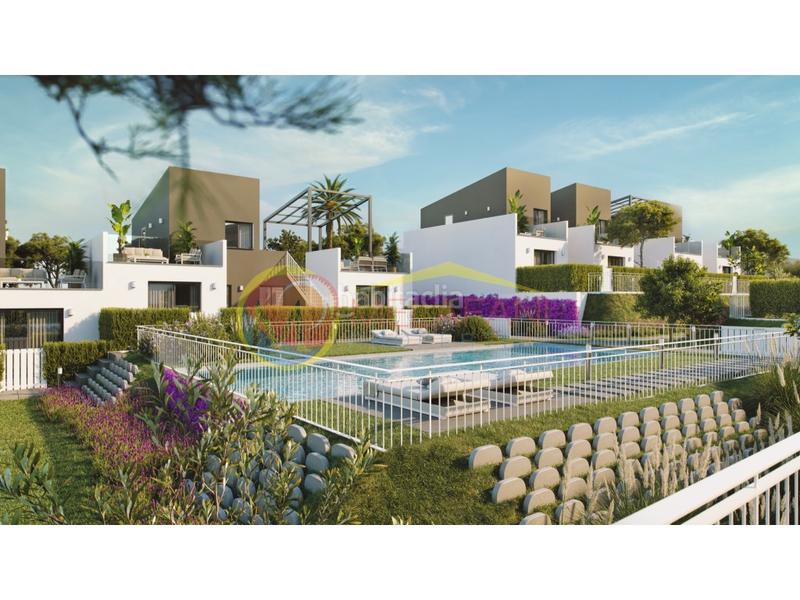 Foto d932e84b-c4f6-4267-891d-e42cd9e76409. Casa amb piscina a Baños y Mendigo Murcia