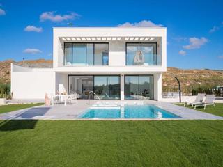 Chalet  N/a. Villas nuevas con todos los lujos a tan sólo 20min de la playa