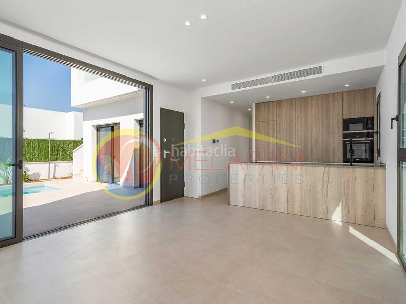 Foto 3fb87460-8757-429d-841a-949cb581ee8f. Chalet mit parking pool in Santiago de La Ribera San Javier