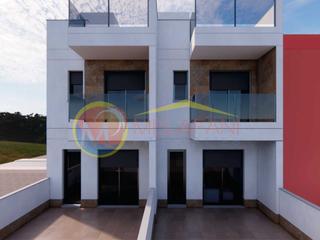 Dúplex  N/a. Duplexes nuevos a un precio inmejorable!