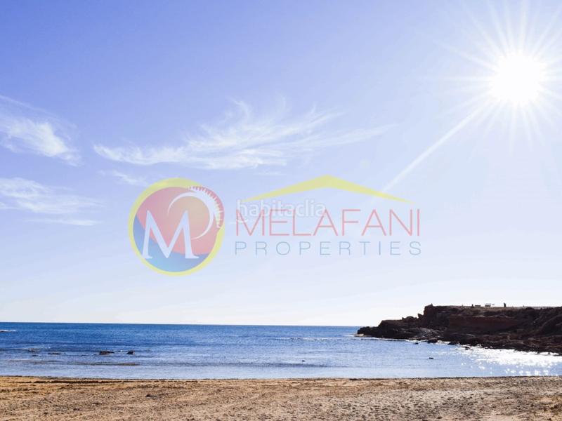 Foto 0216cc58-b6f3-4822-ac3f-4522e8e94087. Chalet with parking pool in Aguas Nuevas Torrevieja