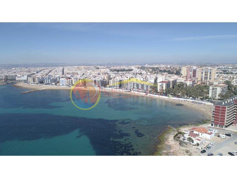 Foto 1ca3d5db-4671-47d2-ac40-49ddec62c801. Chalet with parking pool in Aguas Nuevas Torrevieja