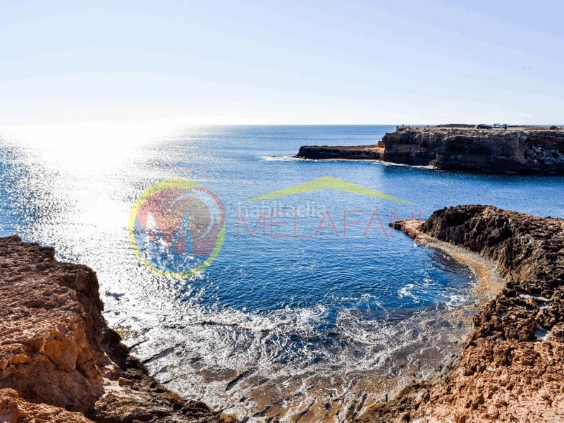 Foto 41e2c8bd-c7fa-4f44-b437-edb5634e2734. Chalet with parking pool in Aguas Nuevas Torrevieja