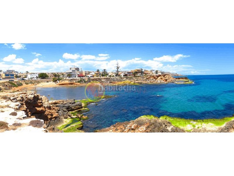 Foto 619e032b-4c13-4649-970a-e1bc832889b7. Chalet with parking pool in Aguas Nuevas Torrevieja