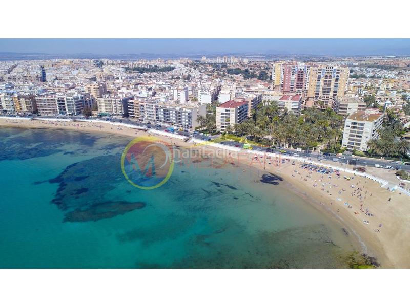 Foto 747c927c-f963-4865-a8ad-93807c98d585. Chalet with parking pool in Aguas Nuevas Torrevieja