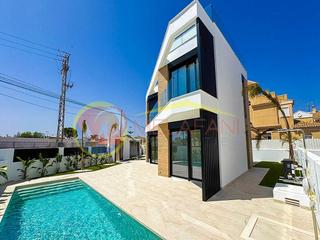 Xalet  N/a. Villa de lujo en el mejor barrio de la ciudad