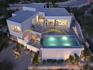 Xalet  N/a. Villa con toda la luz y vistas al mediterráneo