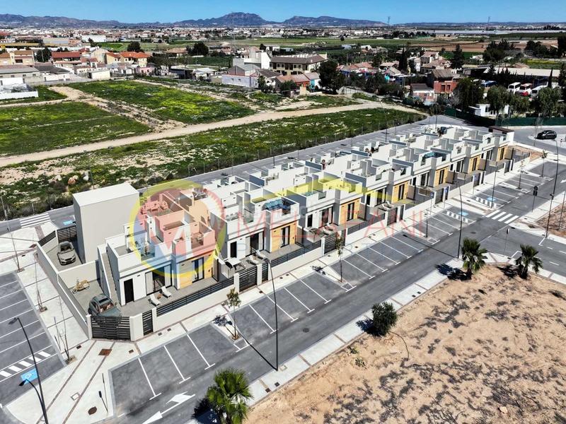 Foto 0c065569-16f9-408f-ac16-271d293e493b. Chalet estupendas casas a un precio estupendo! en Torre - Pacheco