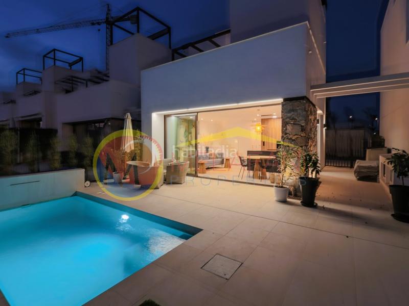 Foto 0f3fd330-03f1-4ed2-94f1-cacdfaea4563. Casa a schiera con piscina in Mar Menor golf Torre - Pacheco