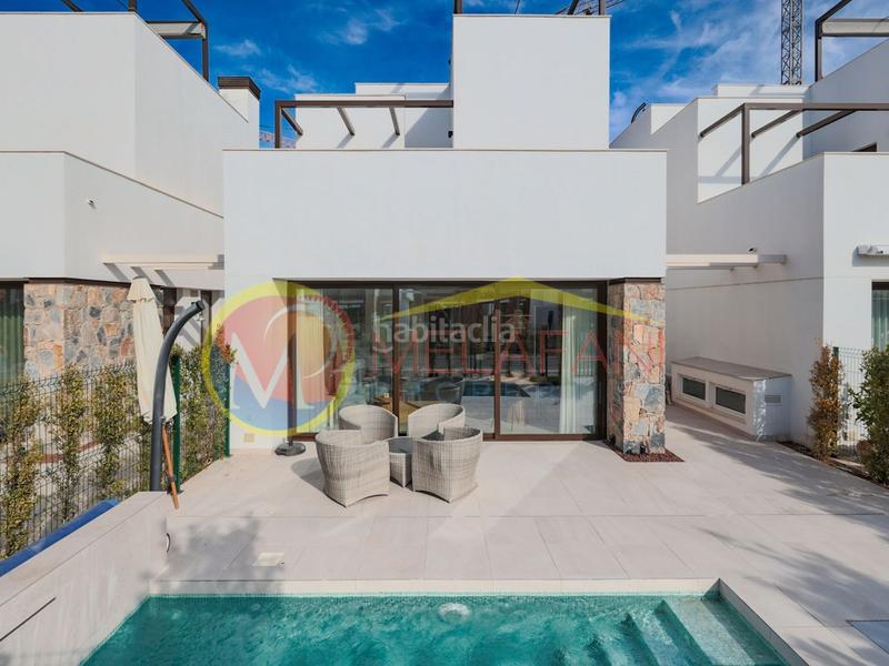 Foto e52c7062-319e-44e2-877f-70e17b7896fb. Casa a schiera con piscina in Mar Menor golf Torre - Pacheco