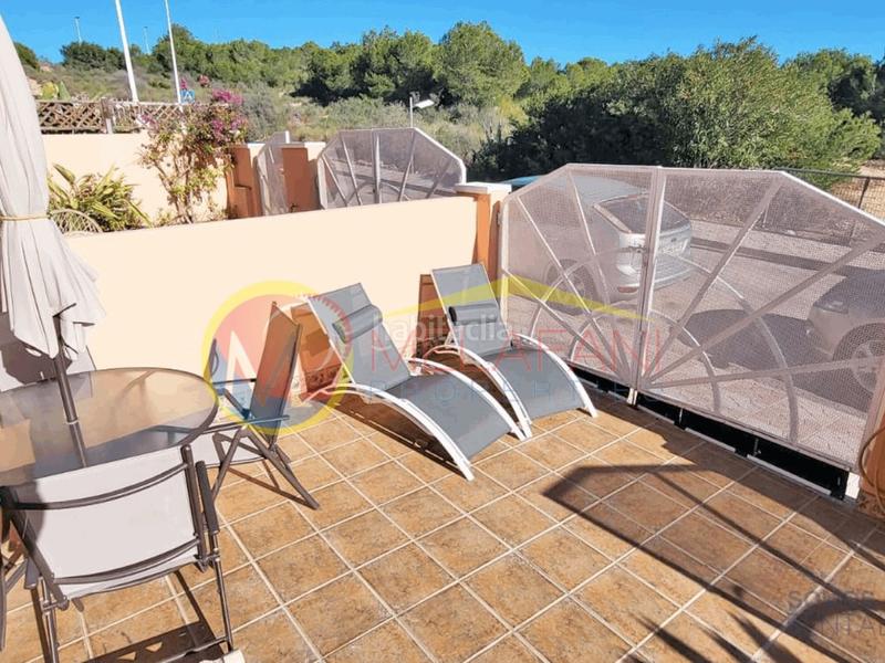 Foto 7c70340d-585c-49e6-938b-594b19a55d90. Reihenhaus mit parking in Puerto Marino Santa Pola