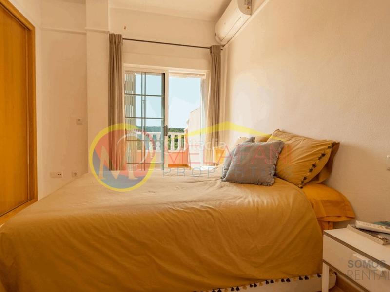 Foto d1fdbc16-03e3-48b5-b4c3-0136b400e086. Reihenhaus mit parking in Puerto Marino Santa Pola