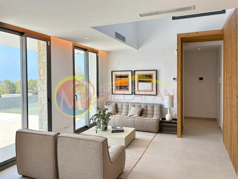 Foto ab5e0a98-9329-41f8-9642-27d8c51bfdfe. Chalet con parcheggio piscina in Golf Bahía Finestrat