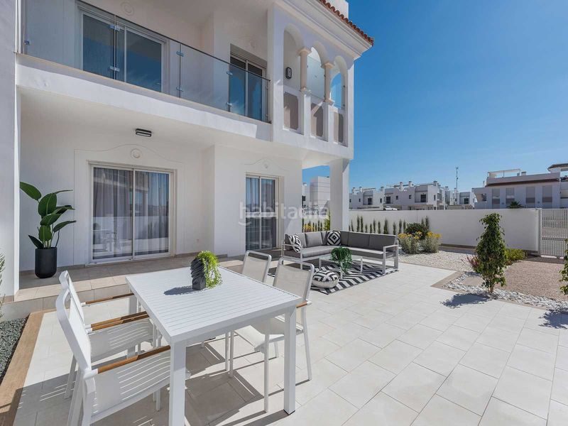 Foto a5c25148-39e7-43ee-adf6-a92fd33ec899. Apartament amb piscina a Rojales