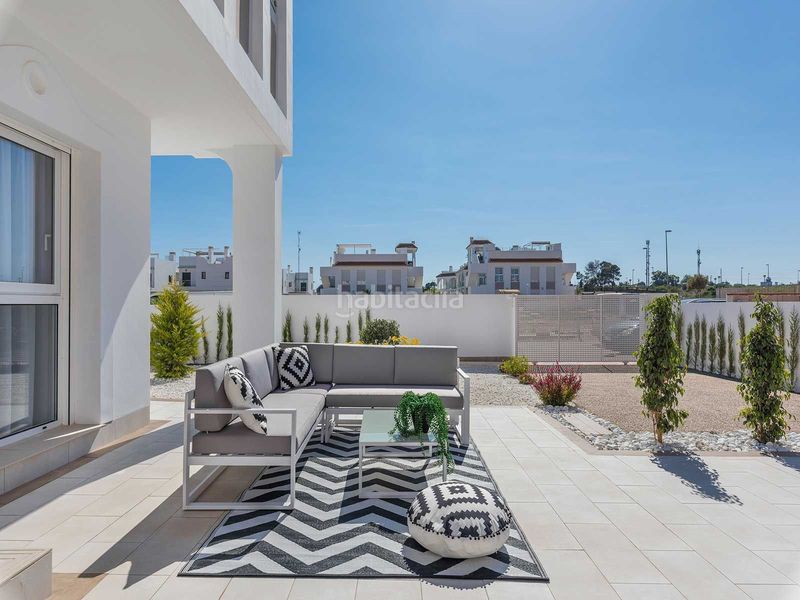 Foto c22047fe-213e-40bd-bc85-afdcab90b519. Apartament amb piscina a Rojales