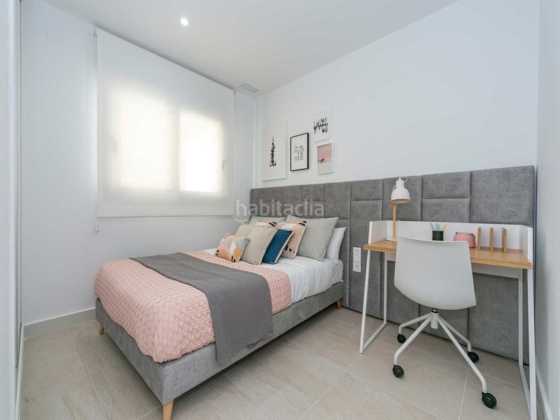 Foto e2fa9855-2671-40ec-8920-edafdf24bf08. Casa amb piscina a Parque Acuático - Sector 25 Torrevieja
