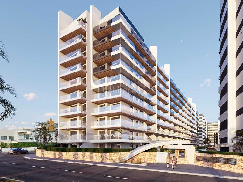 Foto 11c3a836-38c1-41ec-8a37-08c1b29c4e07. Apartament amb piscina a Punta Prima Torrevieja