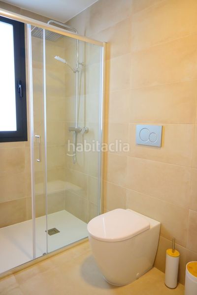 Foto d983d9c3-99ad-4255-be5e-a08a9f318a6d. Chalet en calle pascual saura beltran 5 fantásticas villas en tranquila ubicación en Dolores