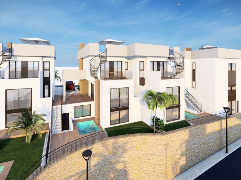 Foto 5065f0d7-d0c3-4e78-92fd-c31da6ae713d. Casa adossada amb piscina a Algorfa