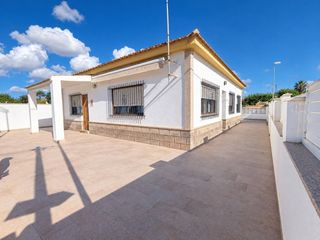 Xalet a Santiago de La Ribera