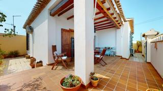 Casa en Barrio villenas 25. Planta baja independiente en pilar de la horadada