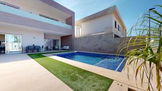 Chalet in San Pedro del Pinatar. Espectacular villa con piscina privada y calidades de lujo san p