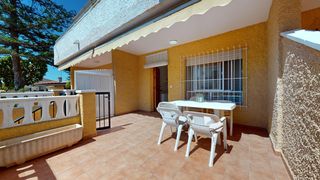 Reihenhaus in Torre de la Horadada. 4 dormitorios en 2º línea de torre de la horadada, la oportunida