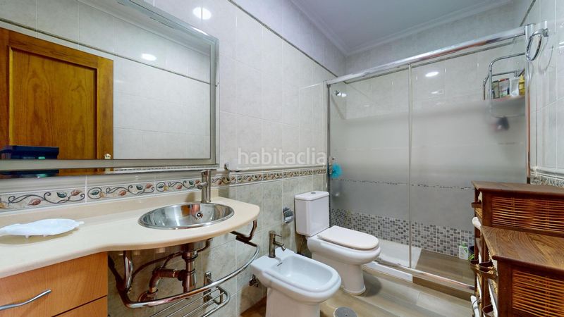 Foto 144df3a1-5f6e-407a-85f0-b54dfa57d975. Semi detached house in calle ruso 8 in Centro Alcázares (Los)
