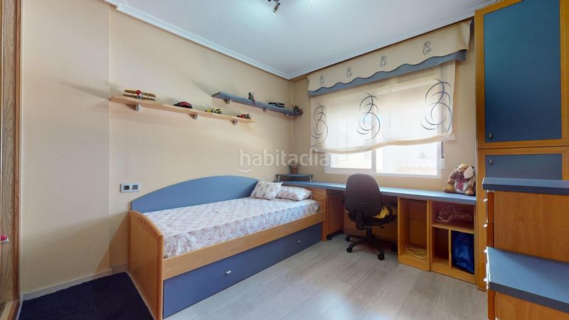 Foto d8af04c1-3a8c-4b58-8c99-f950faf0365b. Semi detached house in calle ruso 8 in Centro Alcázares (Los)