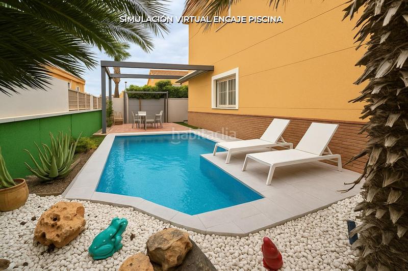 Foto 44dfbd5f-c4fe-43a2-a83c-04b6e7894b81. Casa adosada dúplex en esquina en El Mojón, a solo dos pasos de la playa de las higuericas en Pilar de la Horadada