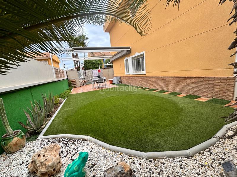 Foto 61f25794-e636-4767-896e-831da3026957. Casa adosada dúplex en esquina en El Mojón, a solo dos pasos de la playa de las higuericas en Pilar de la Horadada