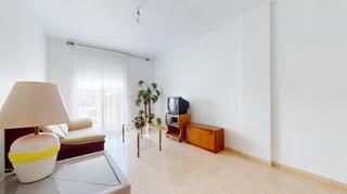 Apartament  Calle calle de san nicolás de corvera. Se vende piso de 3 dormitorios en el centro de corvera