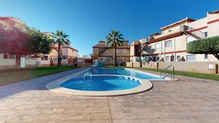 Apartamento  Avenida del puerto. Encantador piso con gran terraza y piscina en san pedro del pina