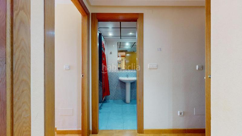 Foto 0c91d137-1b32-4ab0-92ca-c291c59e6ad8. Piccolo appartamento con riscaldamento parcheggio in Alcázares (Los)