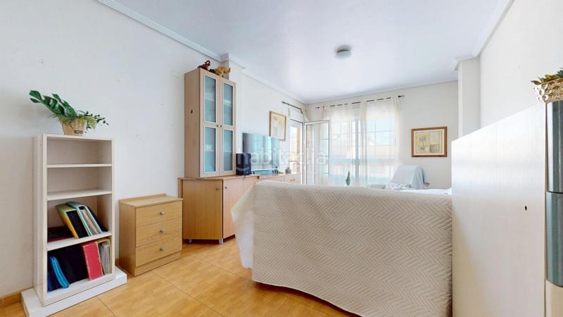 Foto 710e65b0-73a8-4894-8843-23fe426e8b7f. Piccolo appartamento con riscaldamento parcheggio in Alcázares (Los)