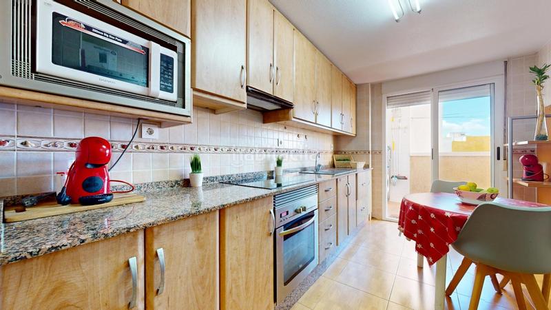 Foto e177b391-b7b3-49cf-b8de-59aa4e0165c9. Piccolo appartamento con riscaldamento parcheggio in Alcázares (Los)