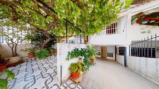 Casa adosada  Calle jazmin. Amplia vivienda unifamiliar con sótano en san pedro del pinatar,