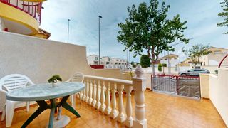 Reihenhaus  Calle virgen de la asunción. Dúplex de 3 dormitorios en el corazón de torre de la horadada
