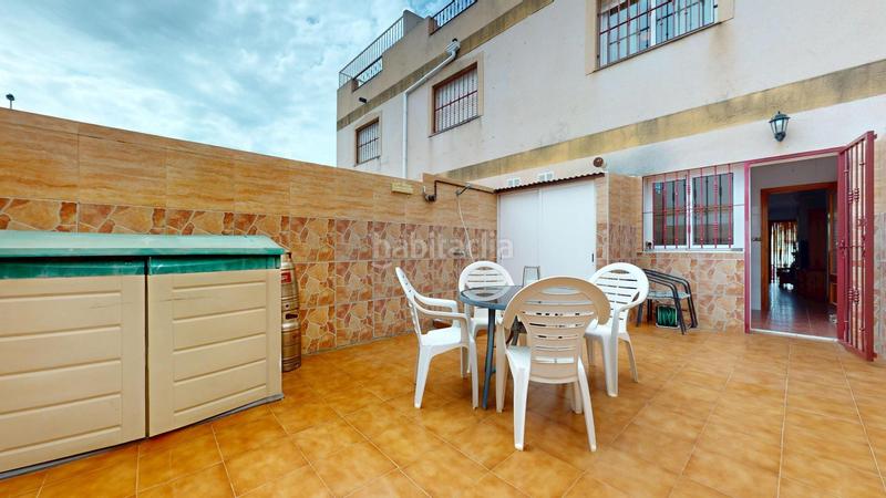 Foto 97b230e2-7532-4fcb-a79d-7322e1eade7d. Maison jumelée avec piscine dans Torre de la Horadada Pilar de la Horadada