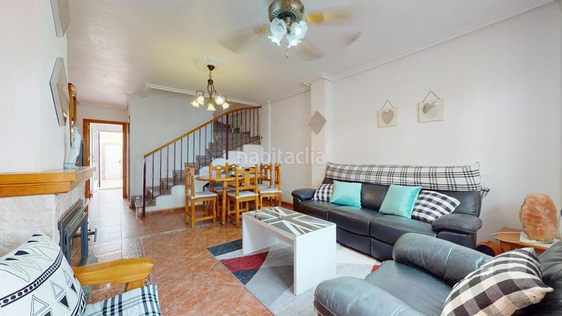 Foto bf3b3030-466c-4457-a824-488494cc5754. Maison jumelée avec piscine dans Torre de la Horadada Pilar de la Horadada