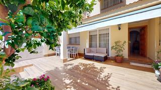 Casa adosada  Jumilla. Amplia y luminosa vivienda con porche en san pedro del pinatar